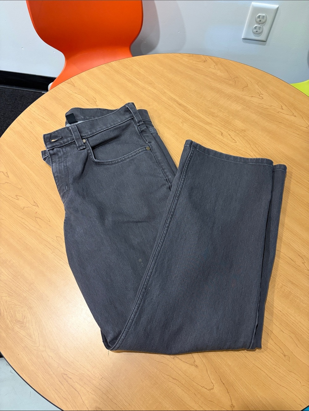 Carhartt Men's Straight Jeans in Charcoal